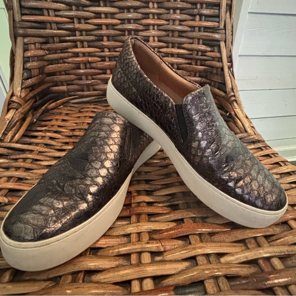 Frye Metallic Slip-On Sneakers in size 8. Great condition inside and out! - Picture 10 of 13